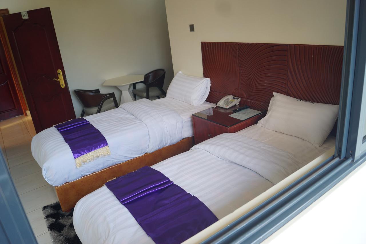 Hotel Ok Kampala Eksteriør billede