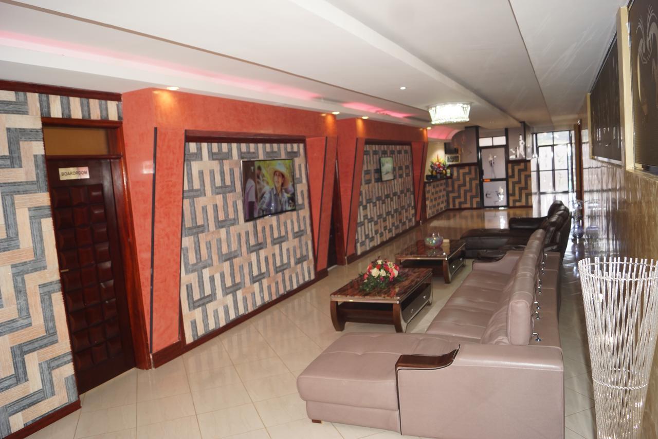 Hotel Ok Kampala Eksteriør billede