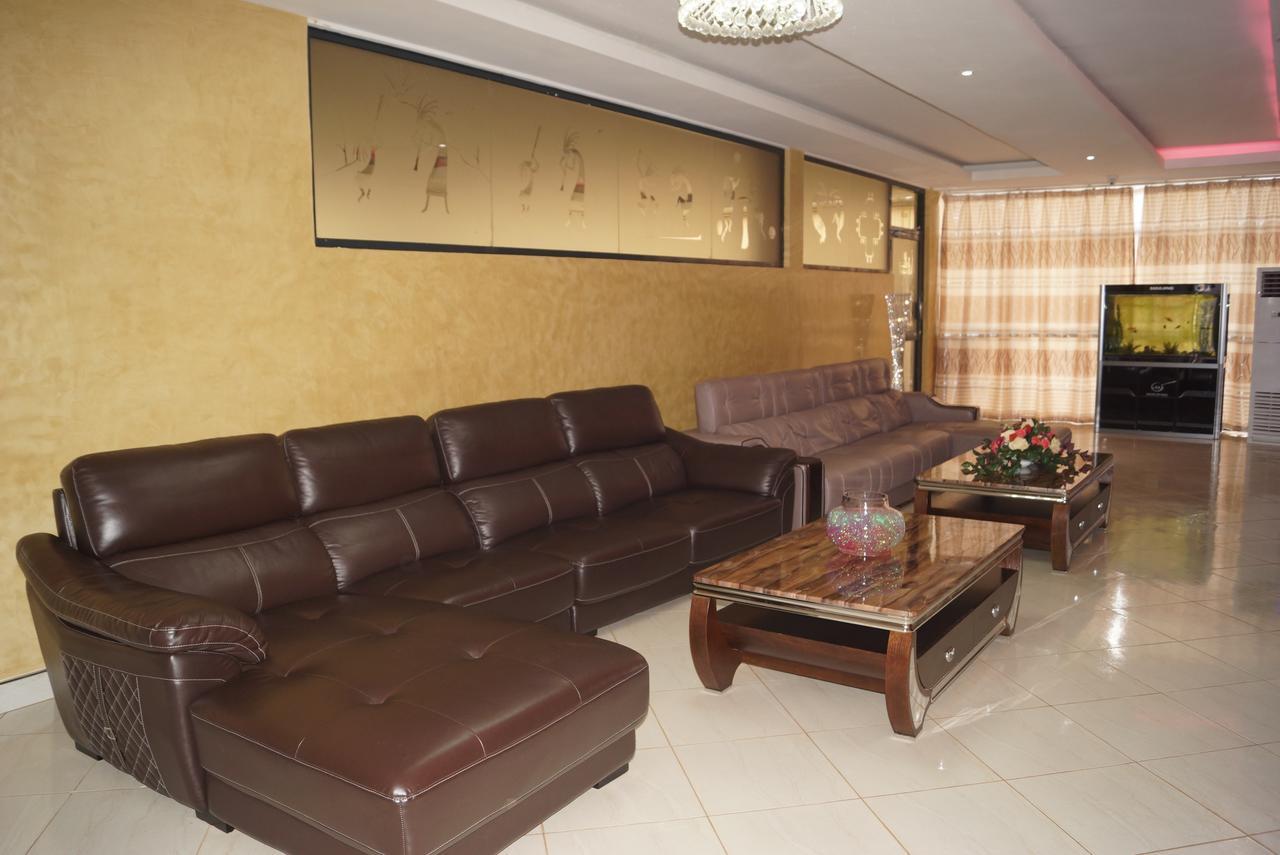 Hotel Ok Kampala Eksteriør billede