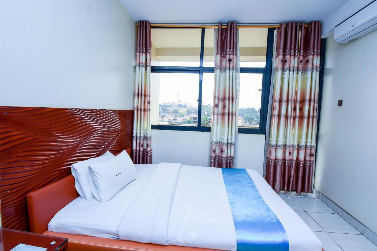 Hotel Ok Kampala Eksteriør billede